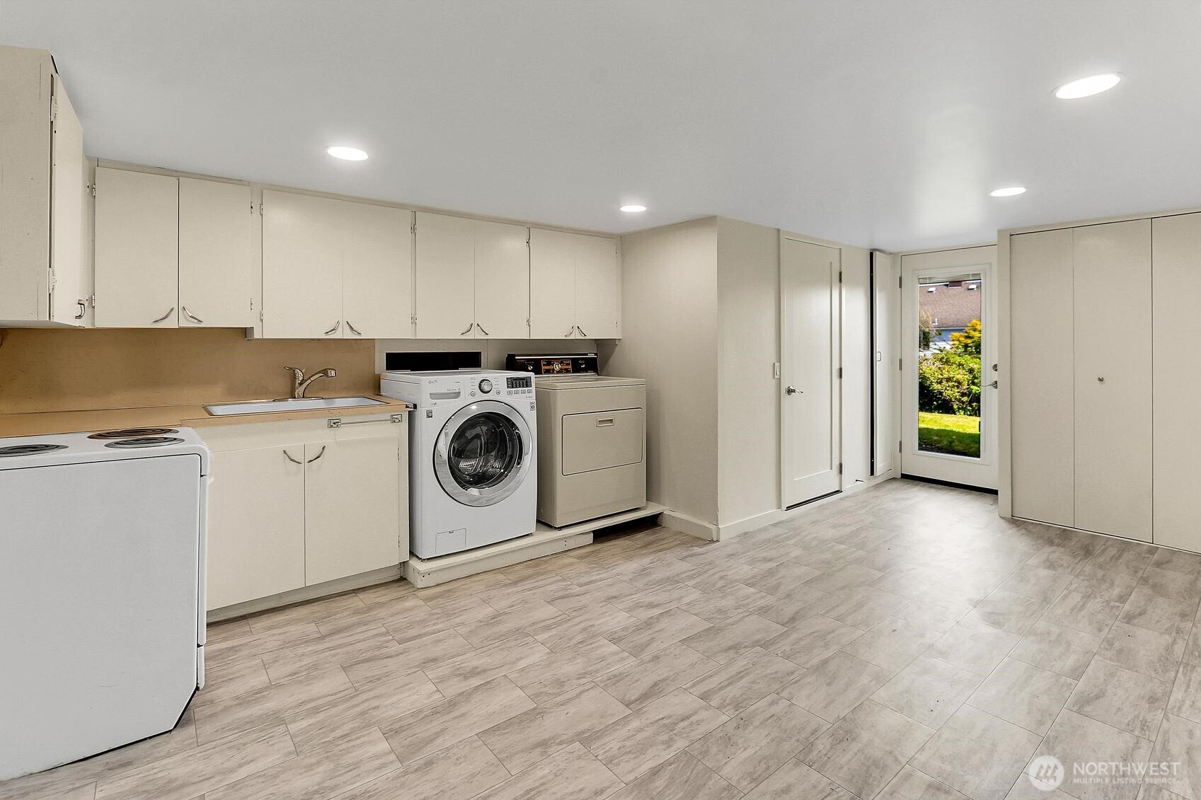 Lower Level Rec Room with Kitchenette