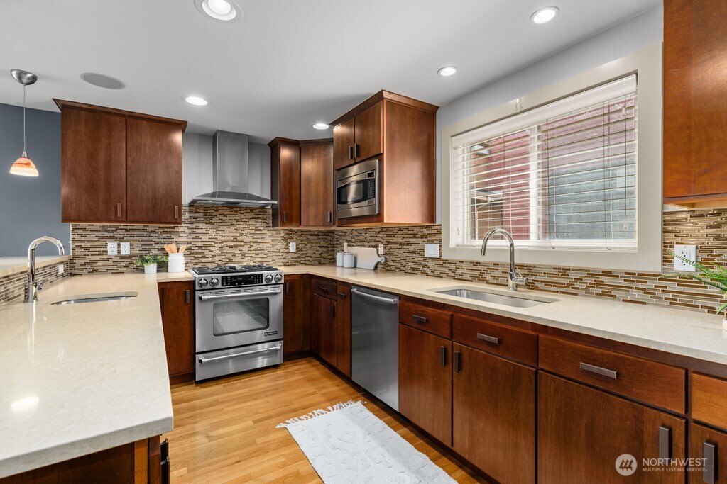 Stainless steel appliances