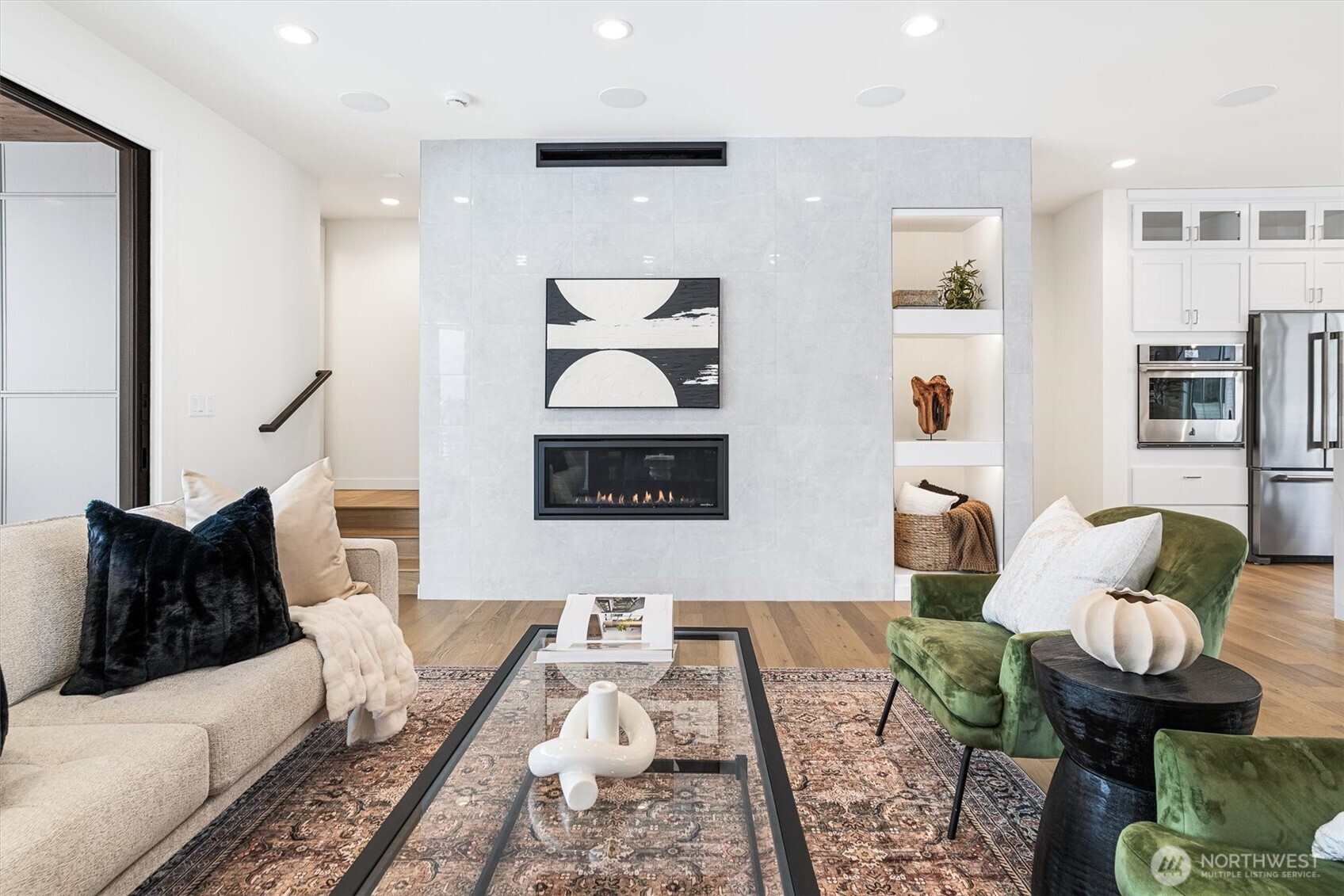 Photos are for illustrative purposes only & depict a different floor plan by Toll Brothers, finishes, or features than the actual home for sale. Actual layout & specifications vary. Home listed for sale (Banner Elite) is brand new & photos are not yet available.