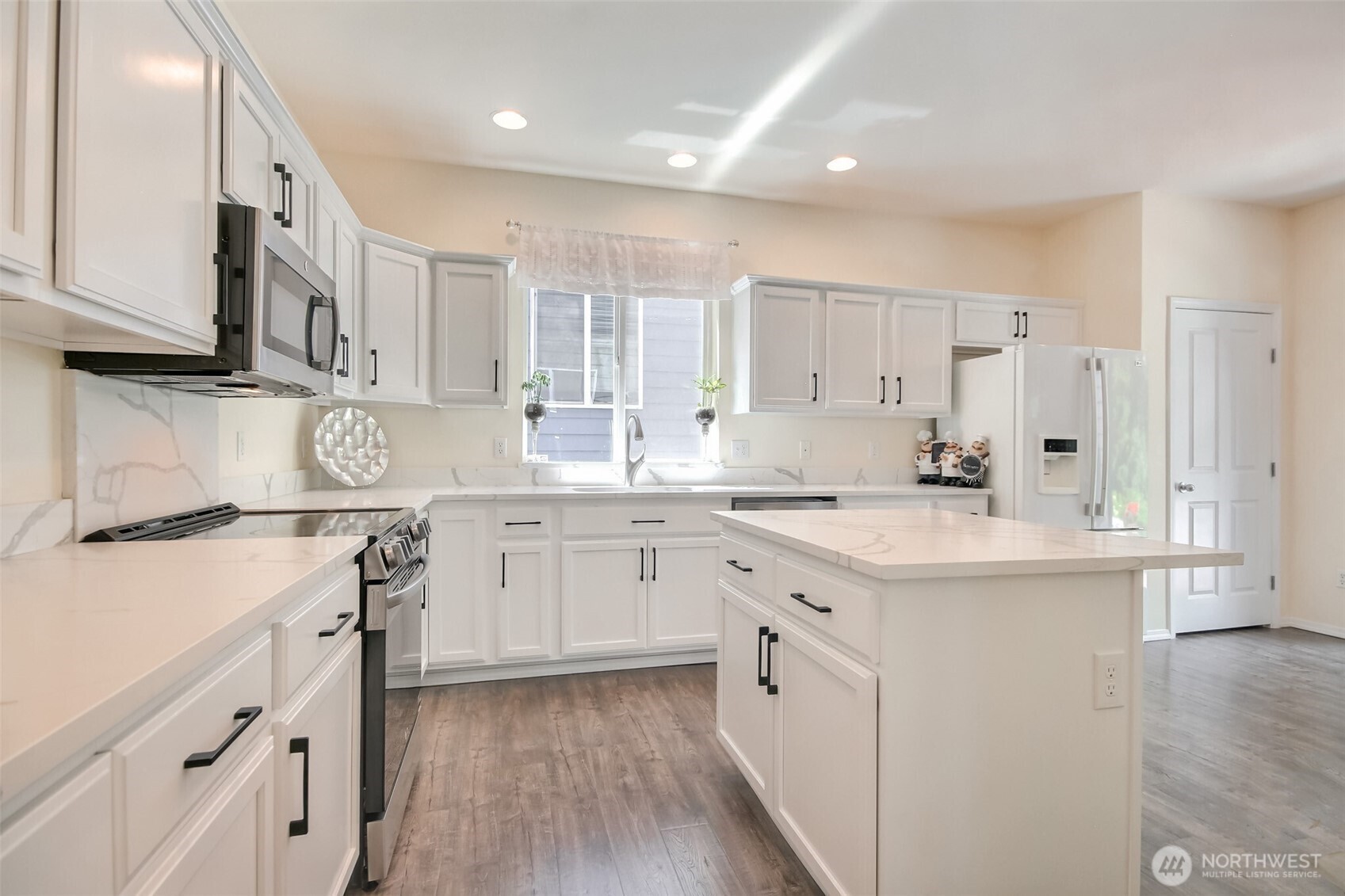 Island kitchen