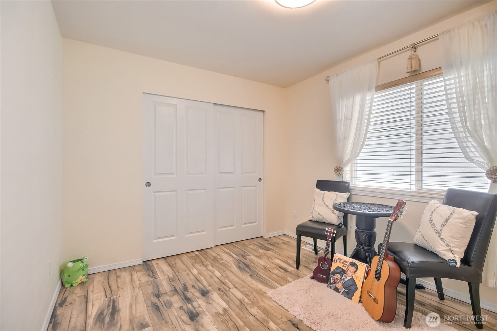 4th bedroom