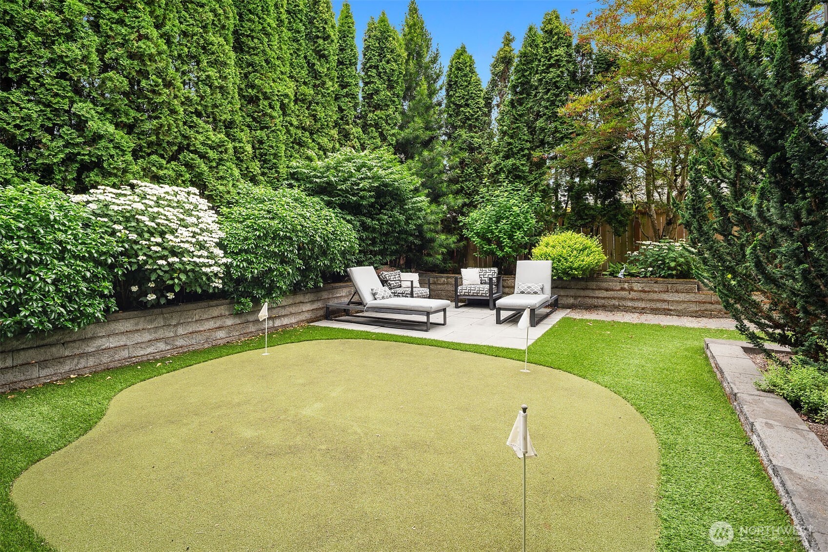 Putting green
