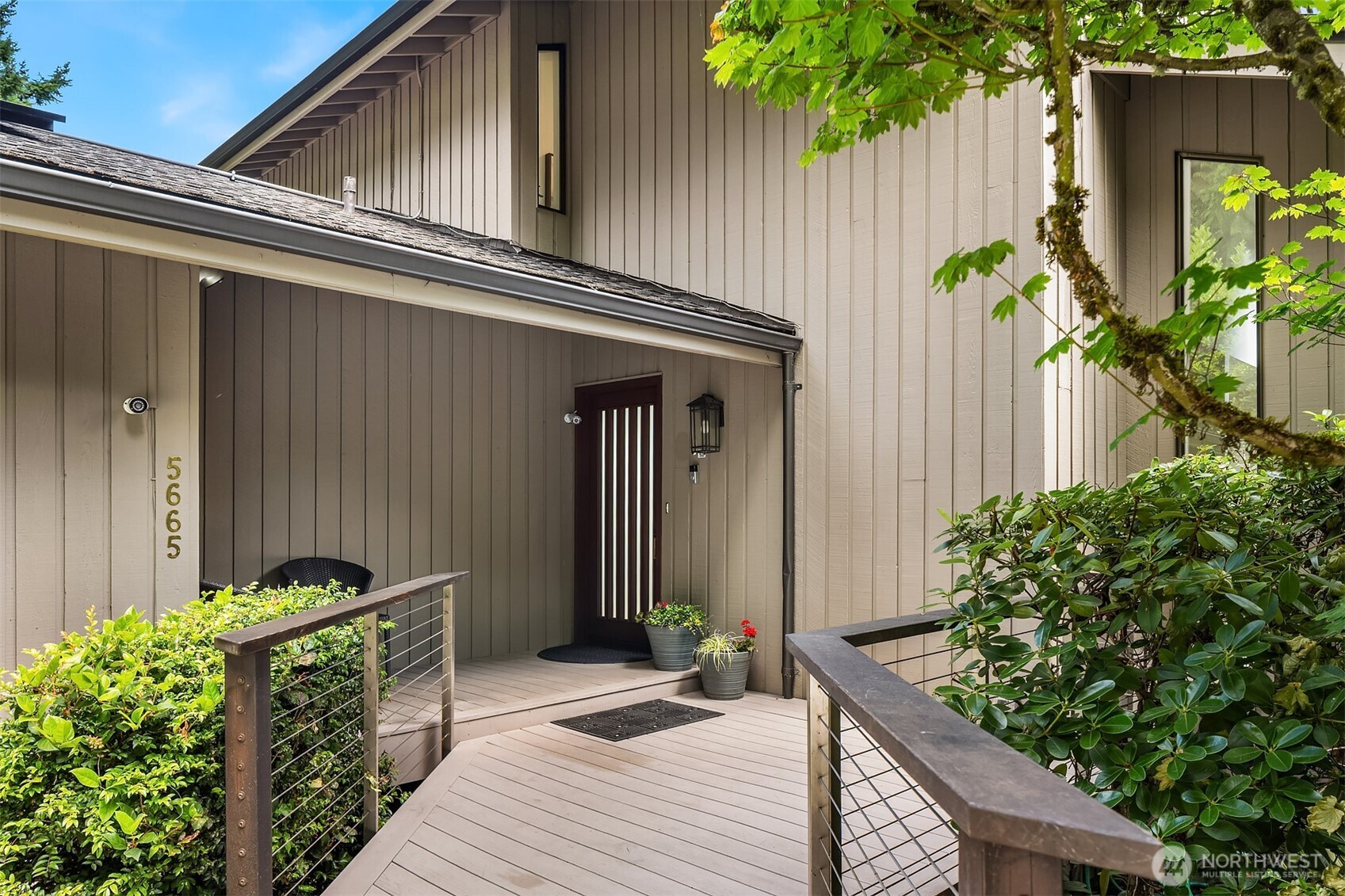 Enjoy ultimate privacy while also benefiting from a friendly, welcoming neighborhood.