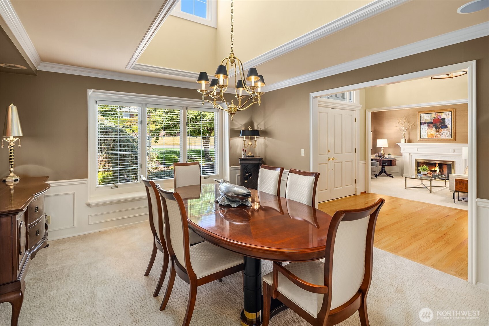 Formal dining room
