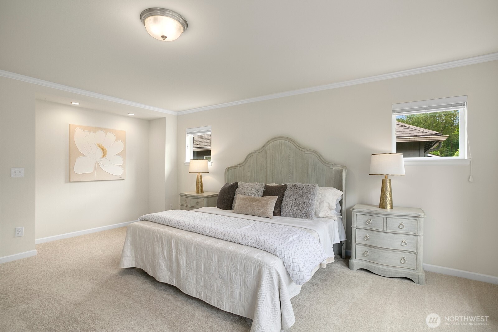 Spacious Primary suite!