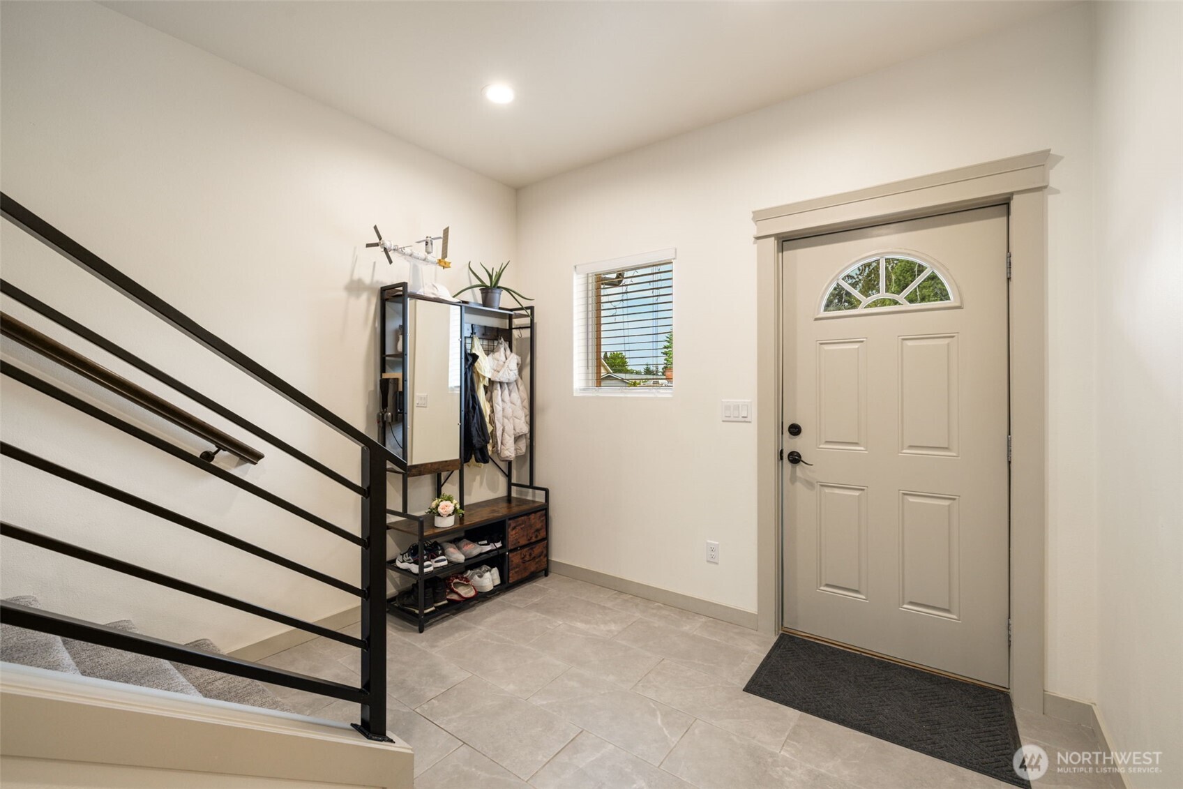 Main House - Entry