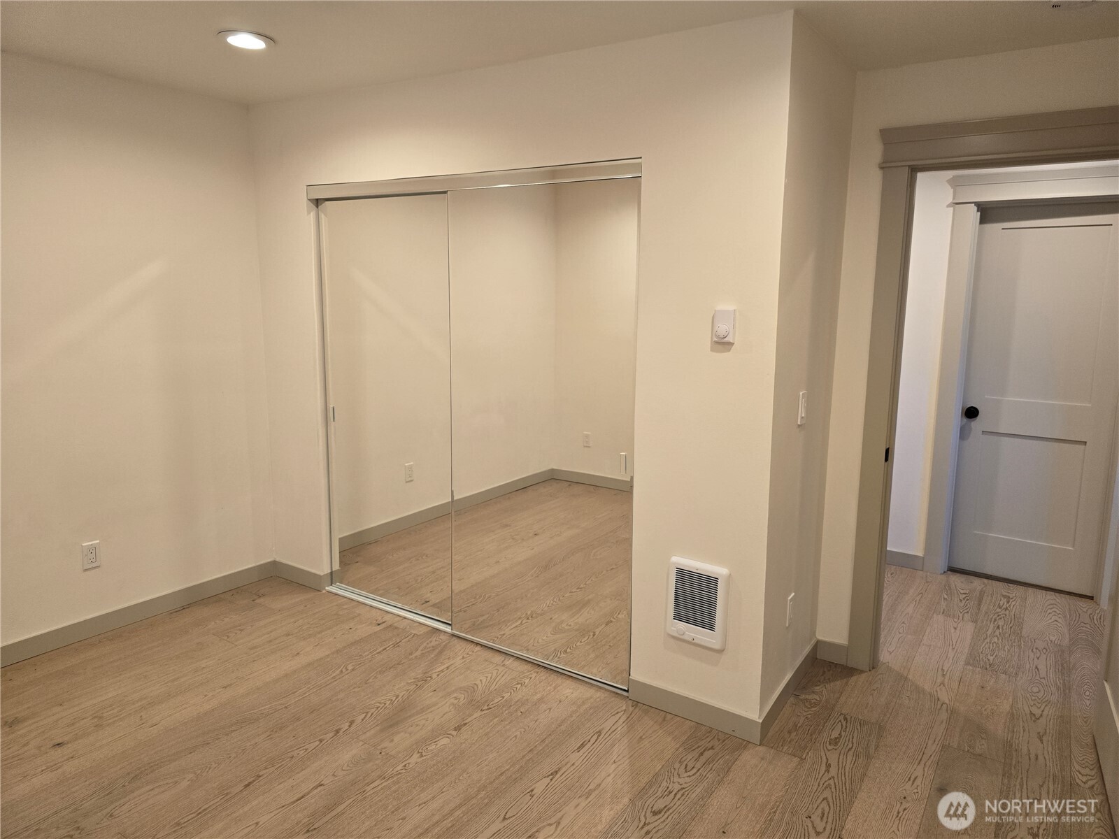 DADU - Bedroom