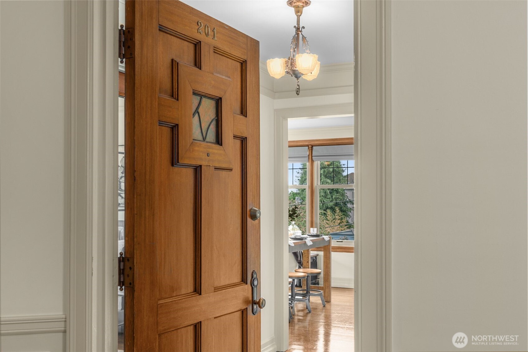 Hallway Bath right at the Entry, with Original tile work!