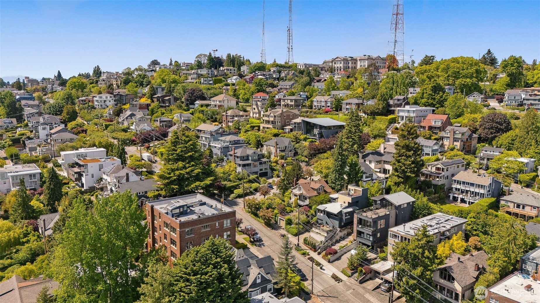 So close to the Seattle Waterfront, and South Lake Union.  Cross over Hwy 99 on the Galer Pedestrian Bridge close by.