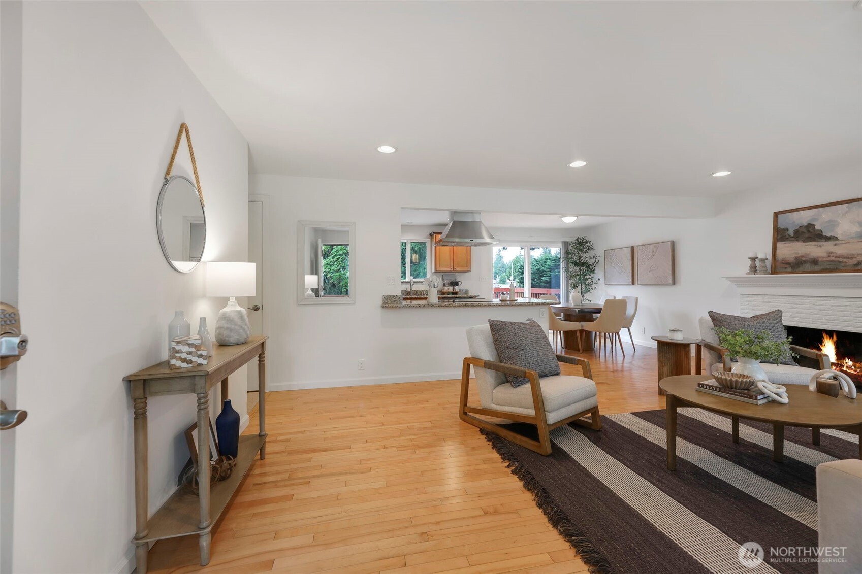 Bright & open great room!