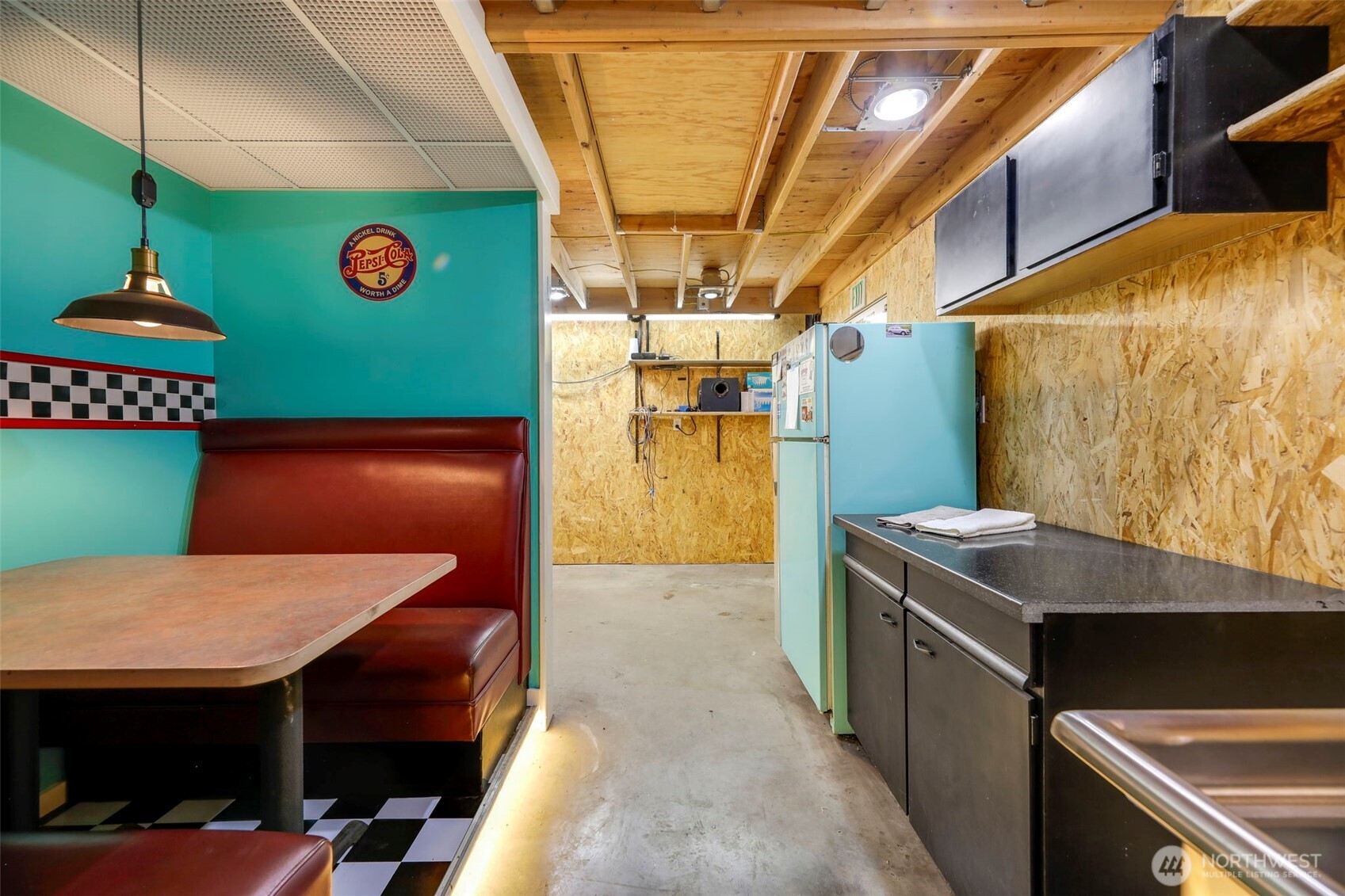 Shop kitchenette.