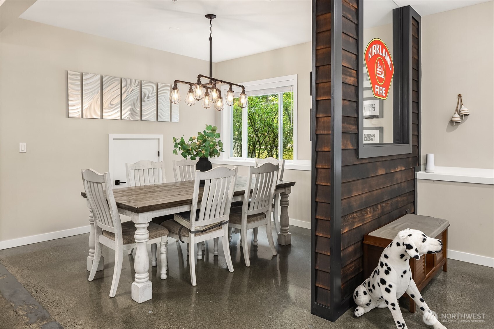 From emergency calls to dinner calls—this converted fire station kitchen is the ultimate transformation.