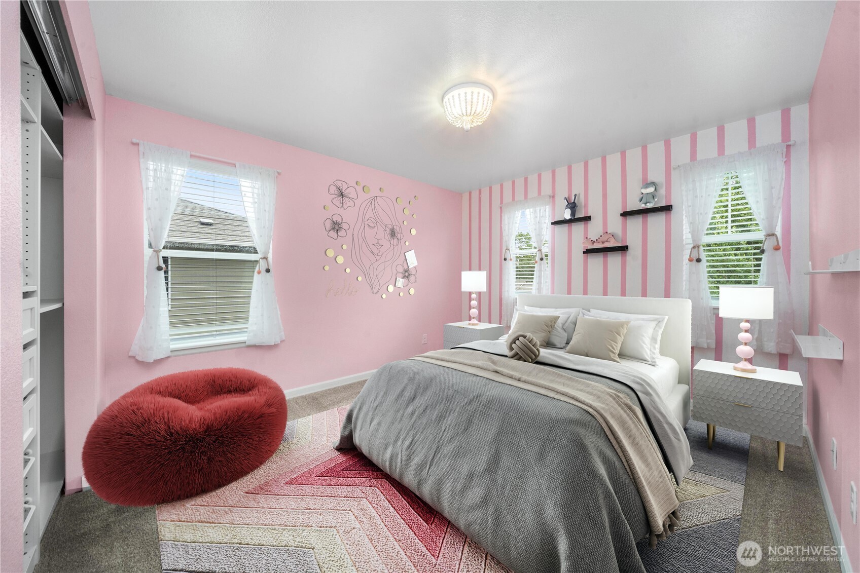 Secondary bedroom