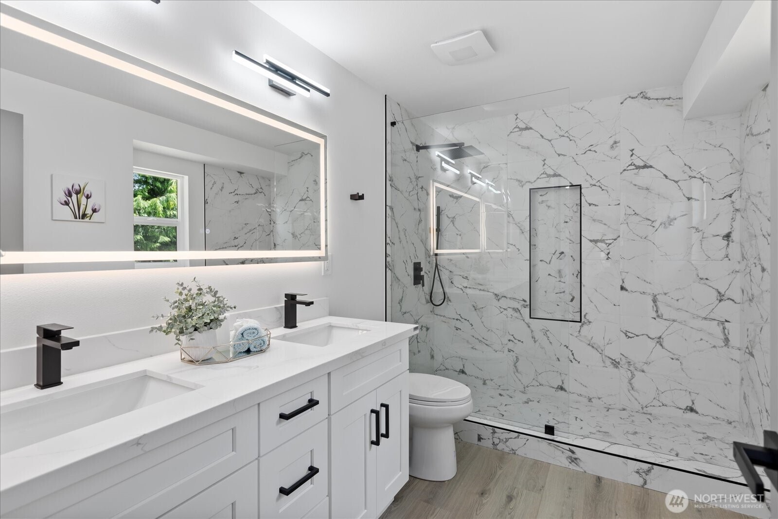 Bathroom off Primary