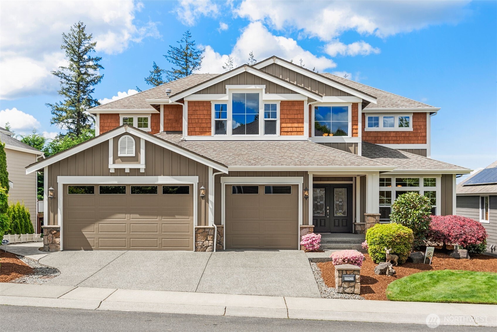 Beautiful home inside and out!