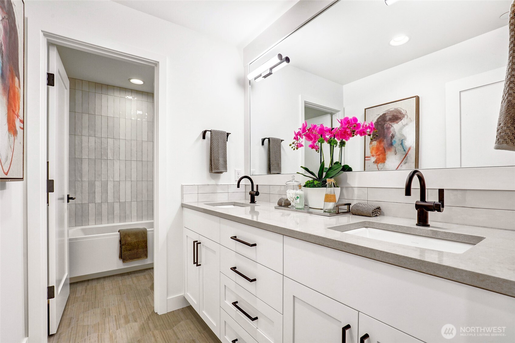 Upstairs full bathroom with double sinks!