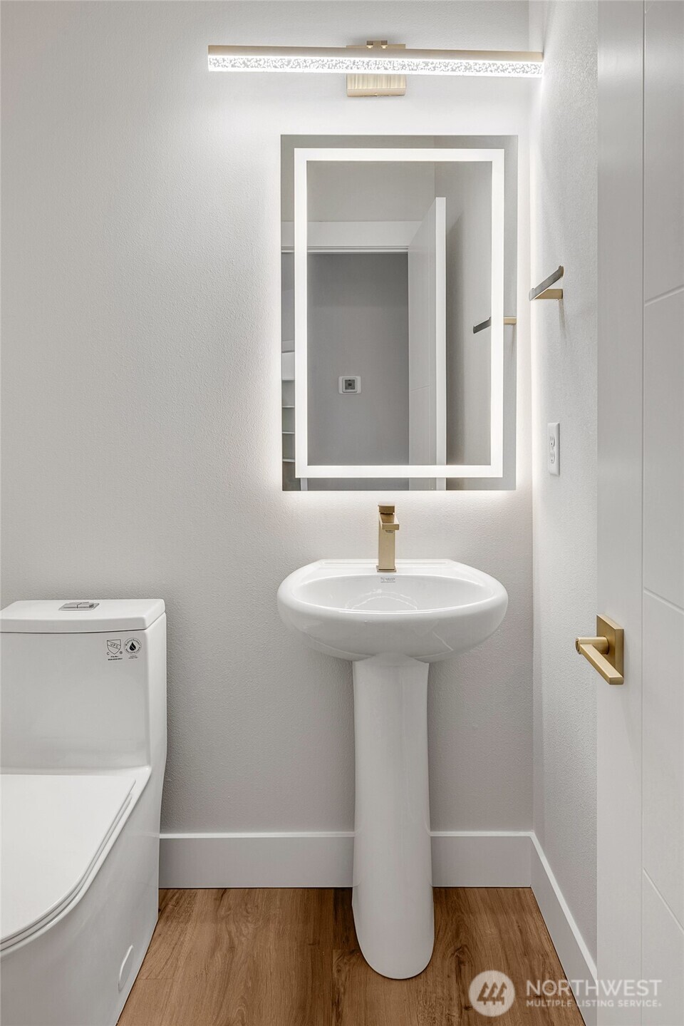 half bath downstairs (Photos from lot 9B)