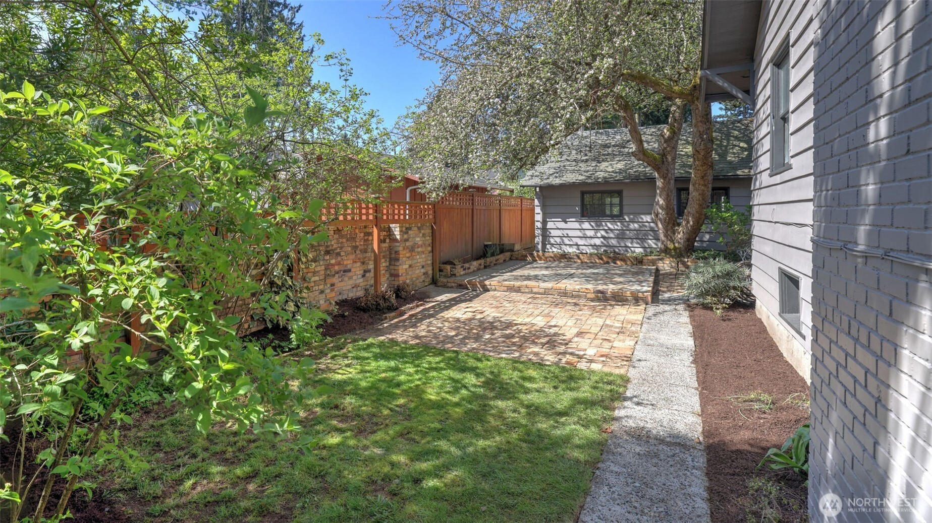 /NWM2396411/NWM2396411-27.jpg