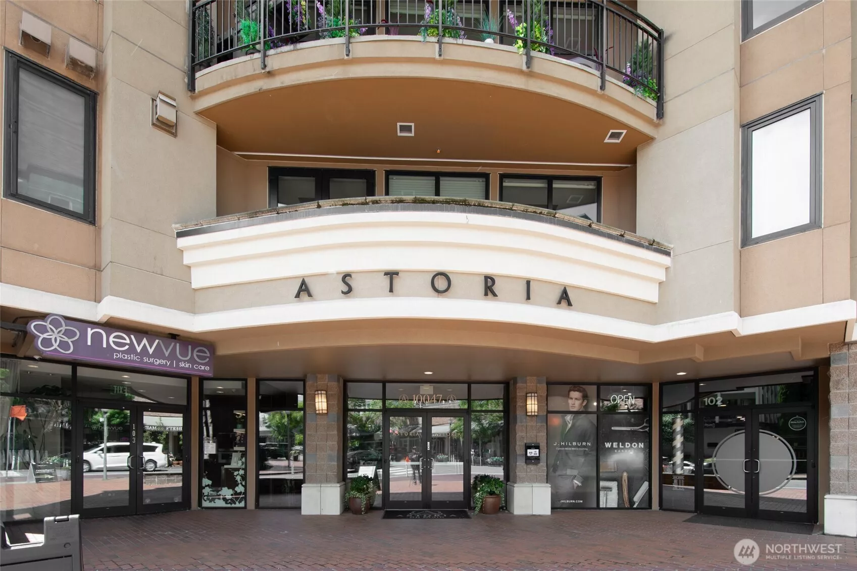 This third floor unit is located in the Astoria which is in the heart of old Bellevue on Main Street.