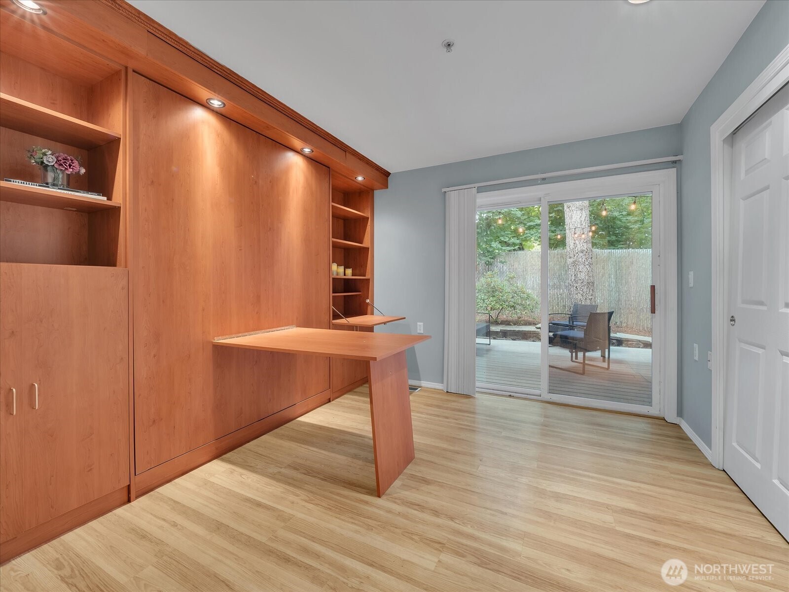 Second bedroom can be office with pull down desk.