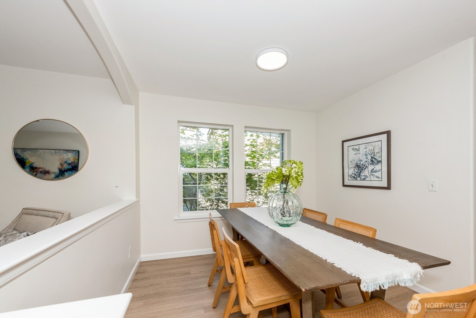 Dining area that can fit long dining table.