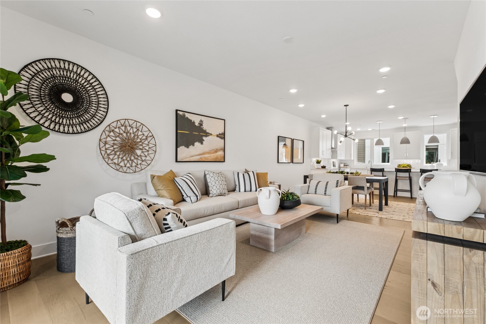 Pictures of Model Home. Not pictures of actual home. Features, colors, layout may vary.