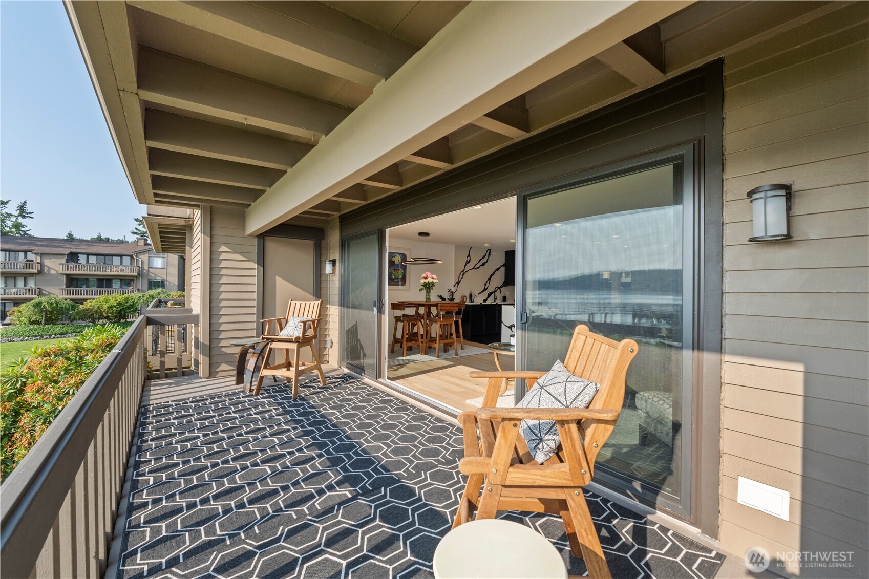 Large veiw of the deck looking into the home