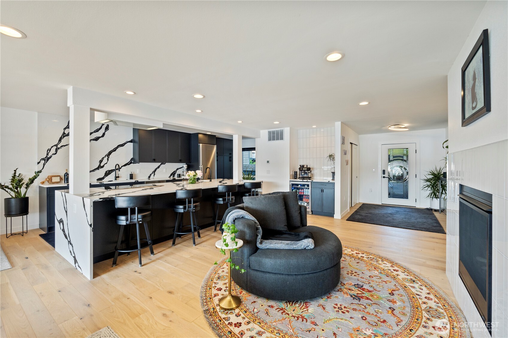 Living space with a gas fireplace