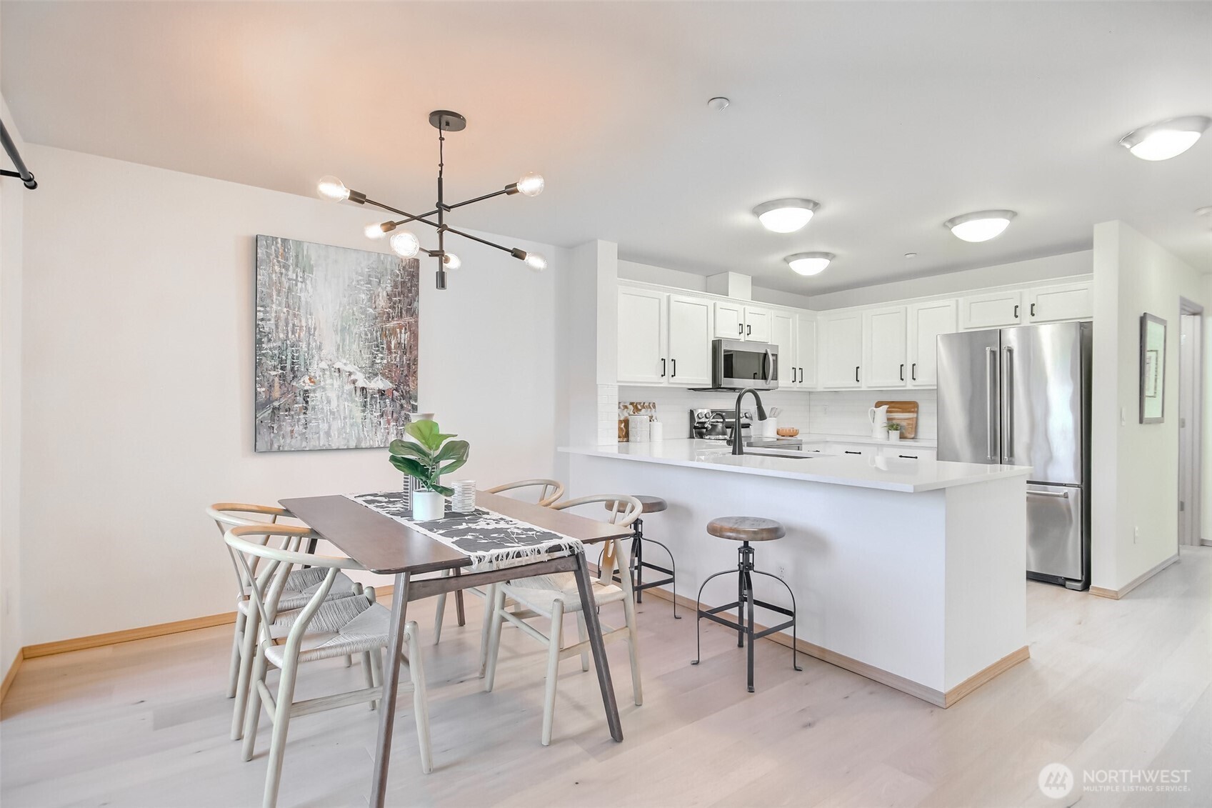 Dining room off kitchen