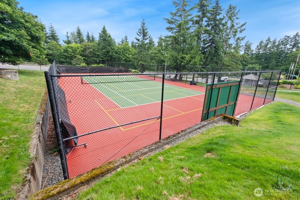 Pickleball or tennis court access