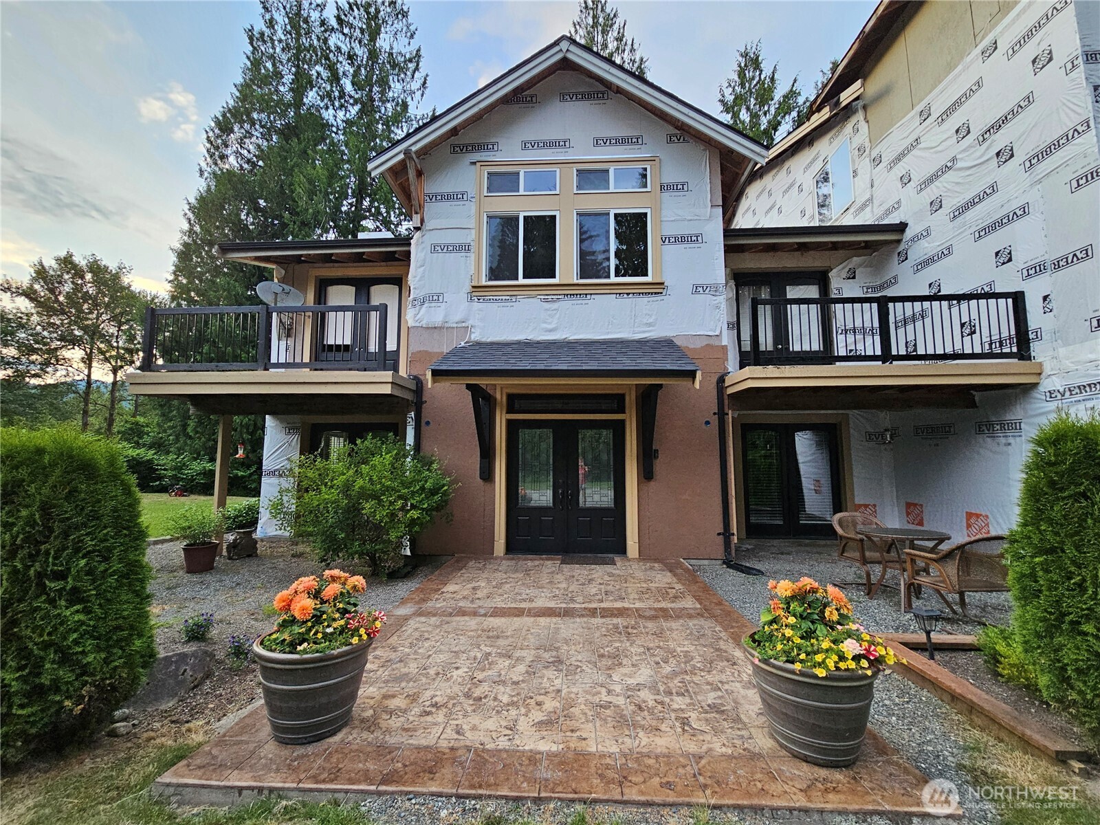 Front double doors to the main level one bedroom