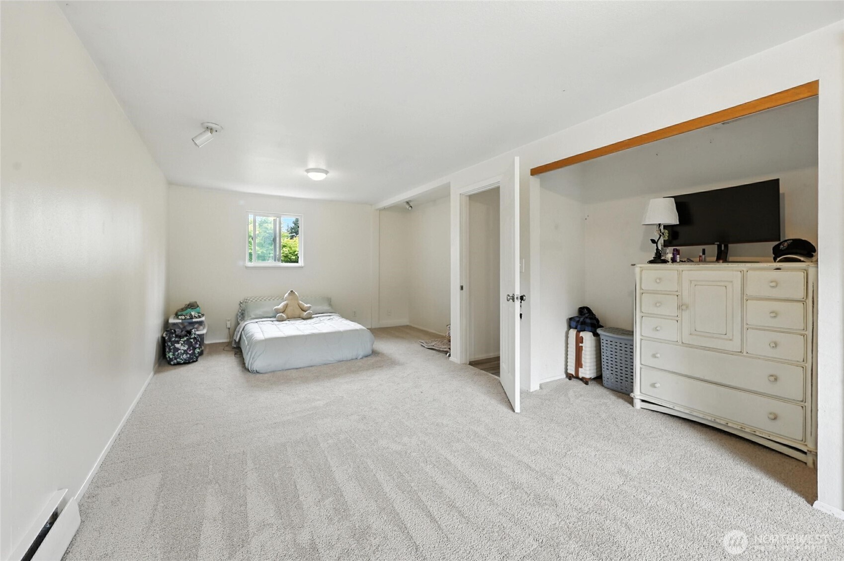 Additional angle of upstairs bedroom #3