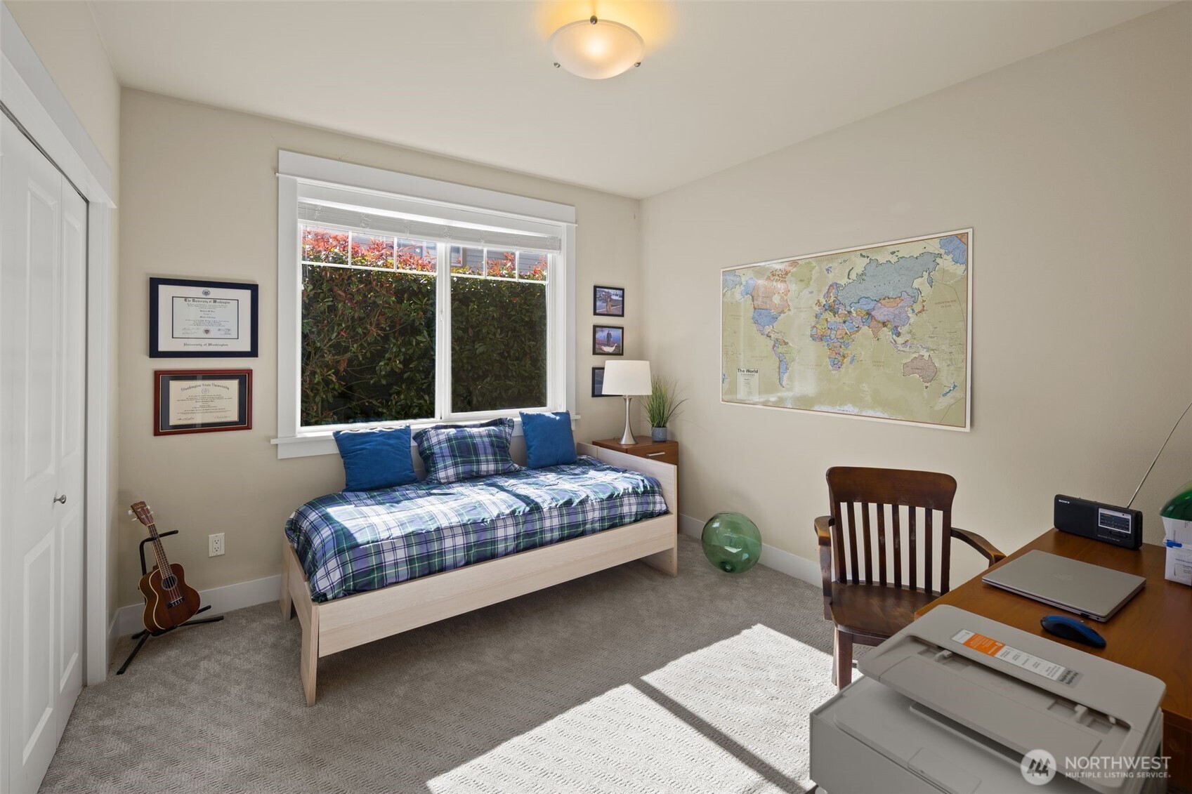 2nd Bedroom