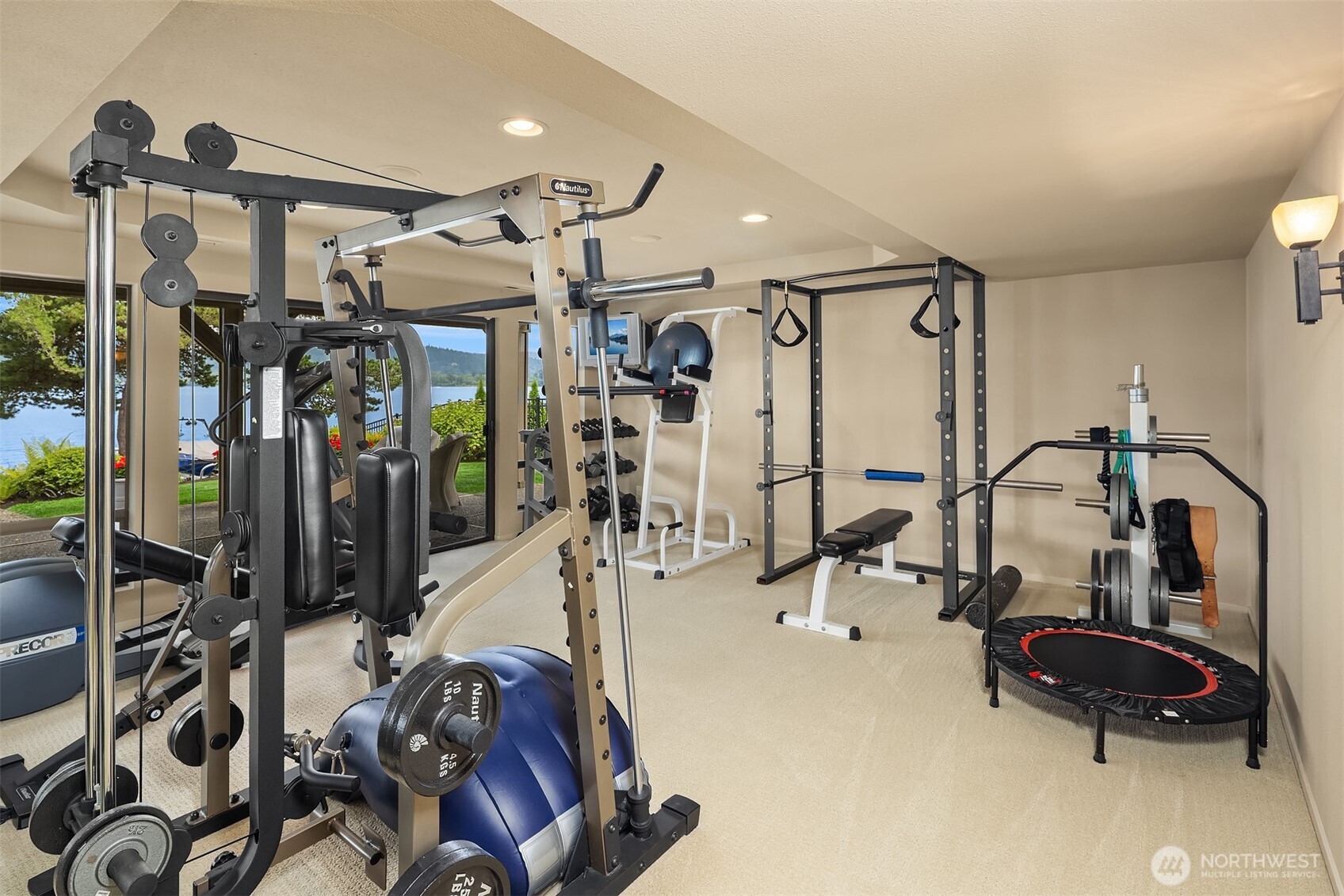 Bonus Room/Flex Space