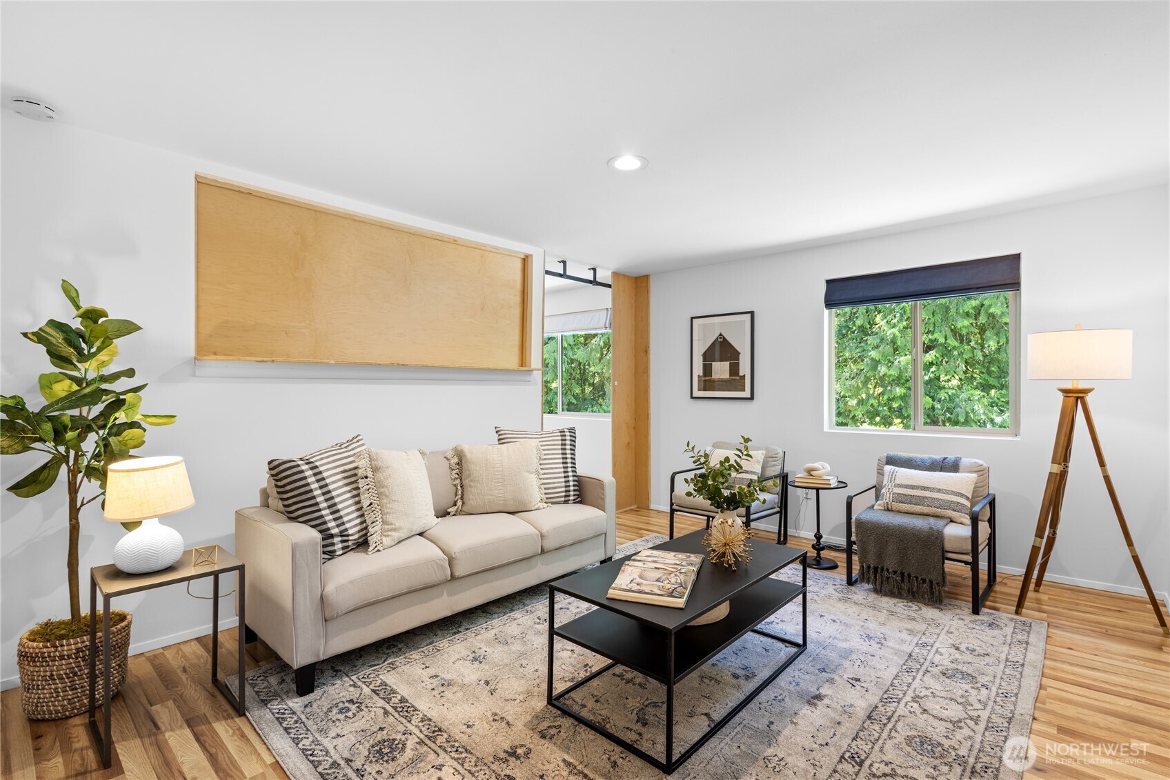 One of two versatile flex rooms that provide ample space for guests, hobbies or extra sleeping quarters. This one would make the perfect set up for a live in nanny, mother-in-law or extended out of town guests!