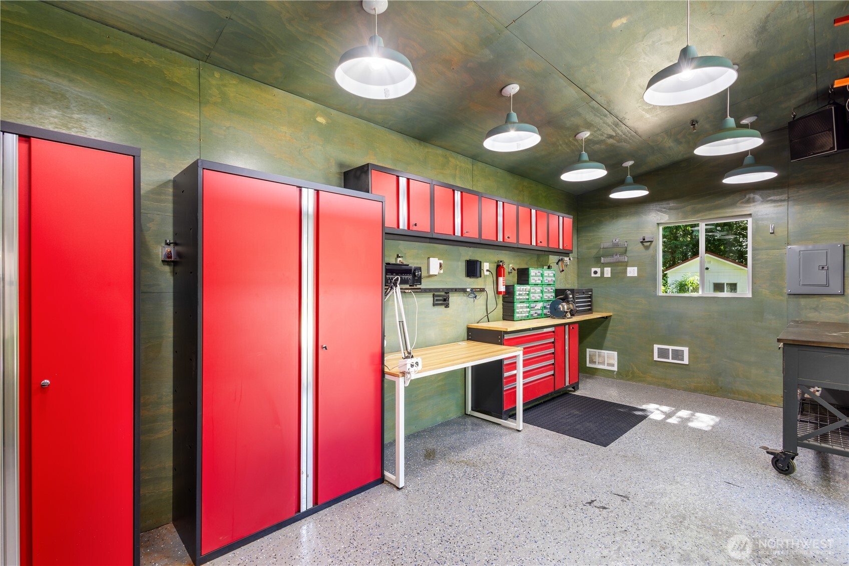 10’x20’ Workshop - Fully insulated with smart thermostat, WiFi, stereo system with hardwired speakers and subwoofer, and both 120V and 240V electricity.