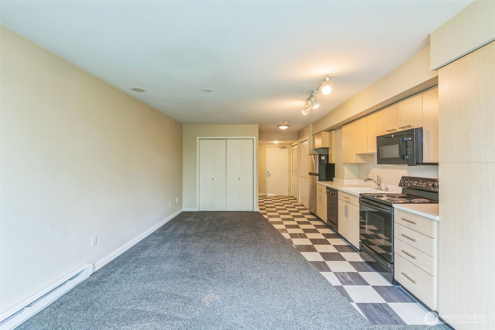 Generous storage and an open layout offer both function and flexibility.