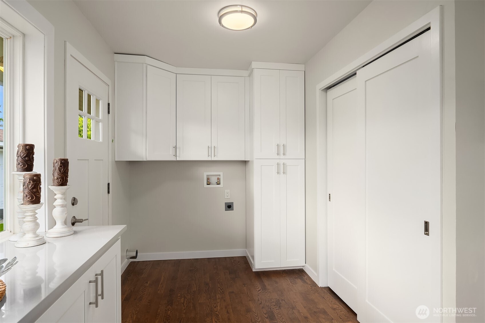 Brand new cabinetry, quart counters and paint.