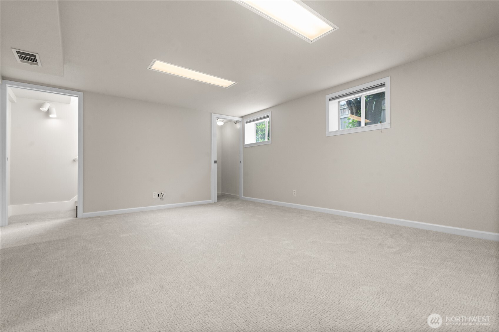 Bonus room