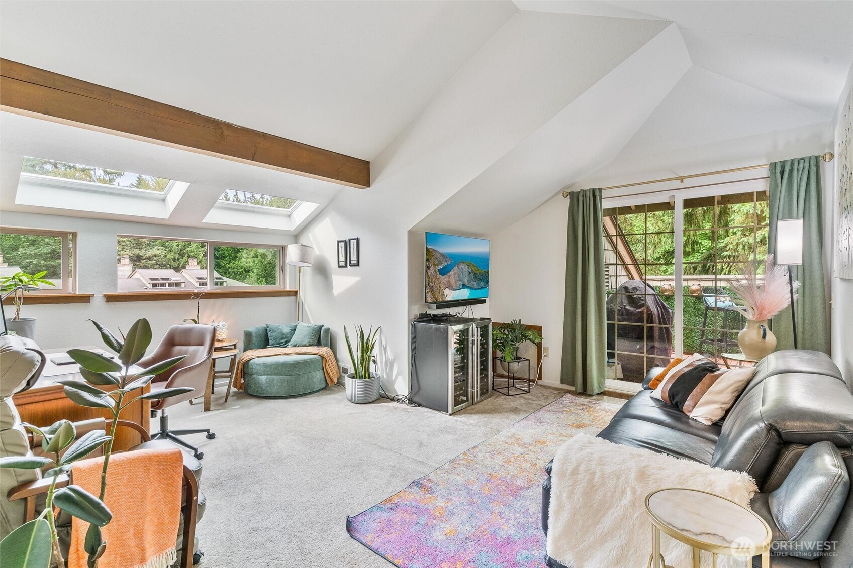 Loft with a large storage area in Attic Space