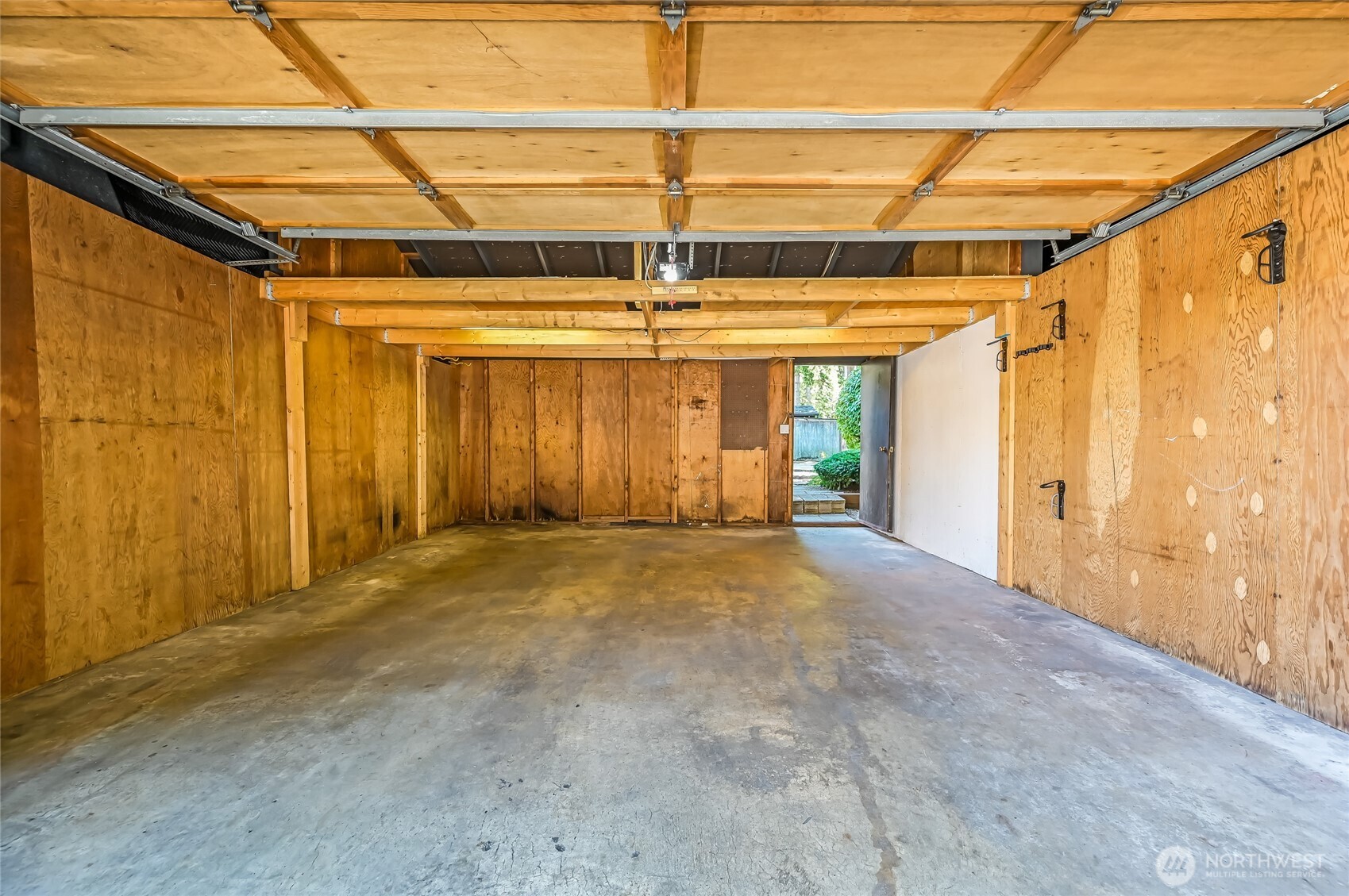 2 Car garage