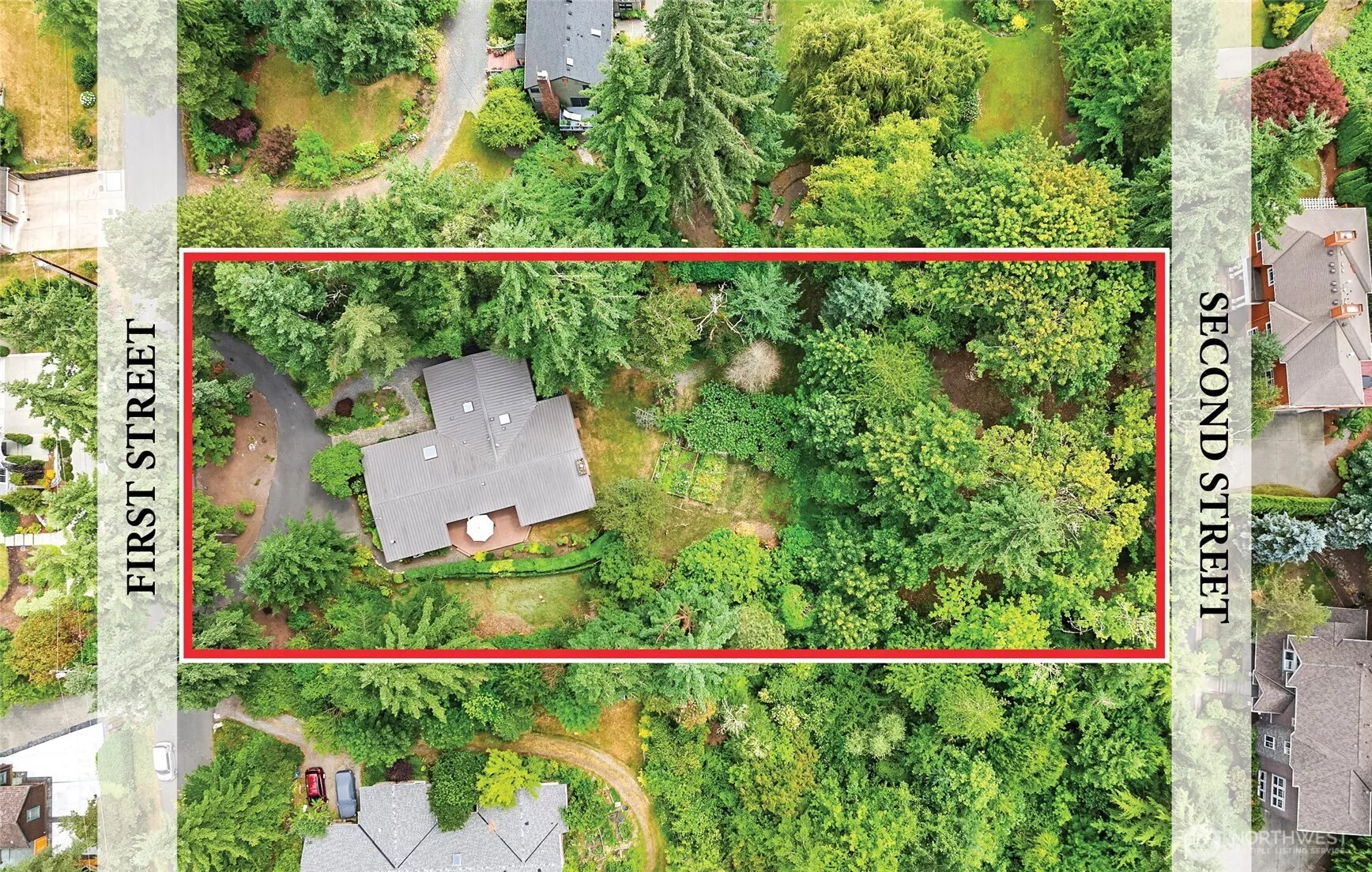 Lot extends from 1st to 2nd Street.
