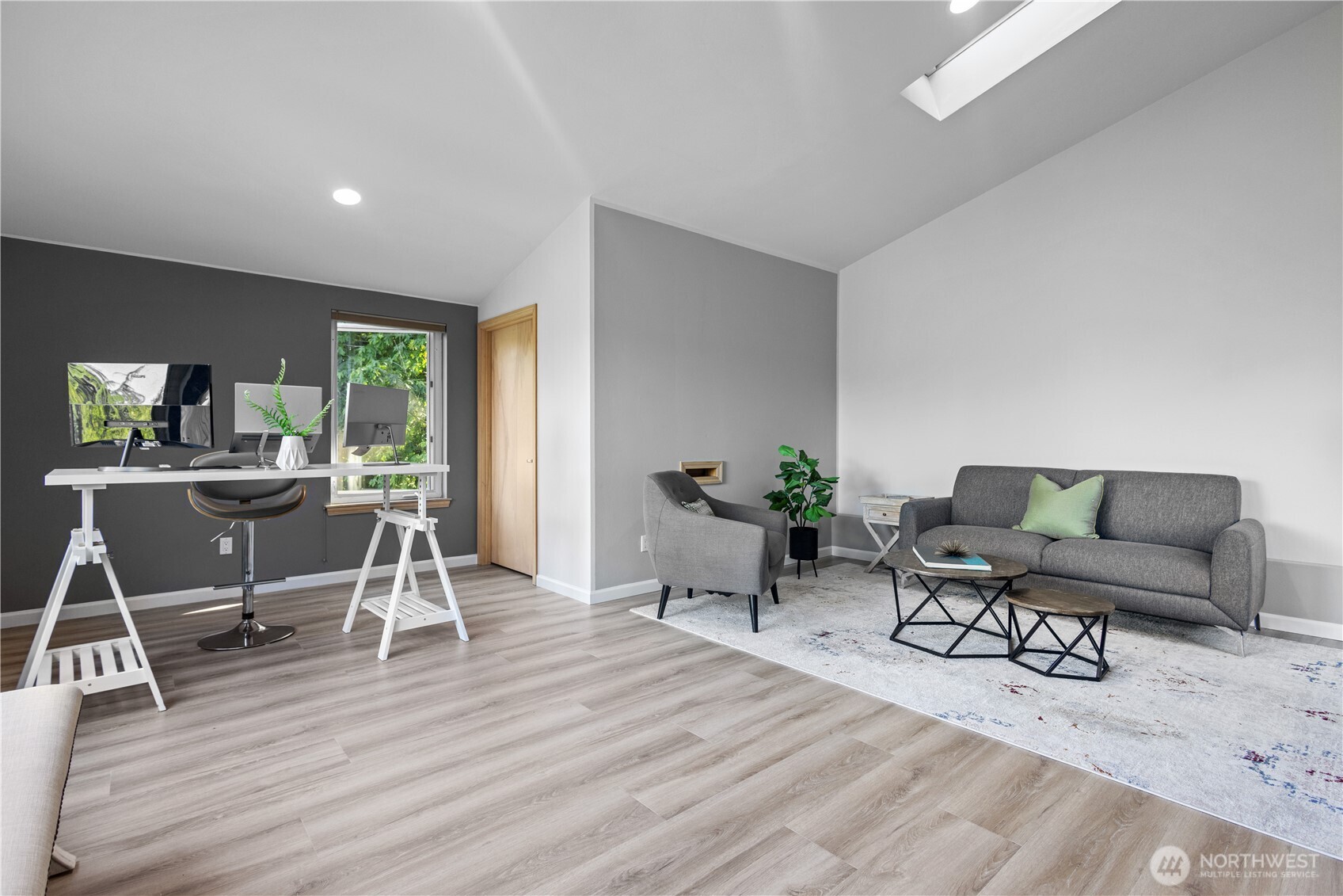 Bonus room/Office above garage