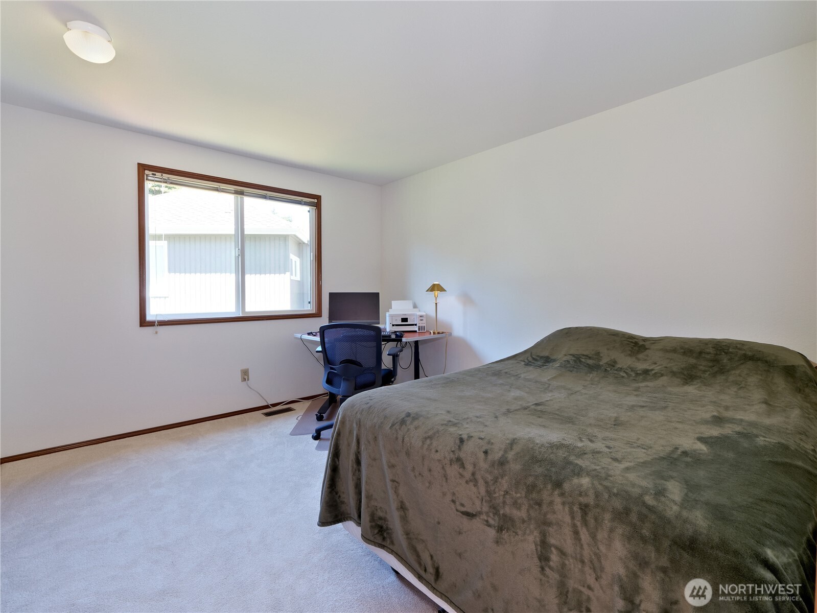 3rd bedroom upstair
