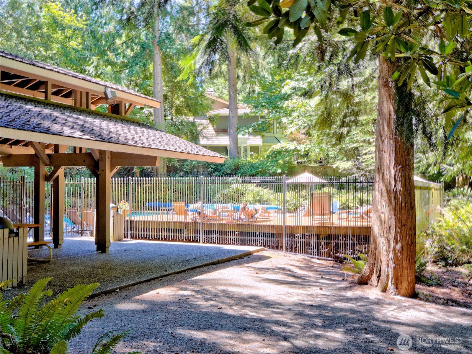 Walking distance to the community park. Enjoy your sun and splash in the pool.