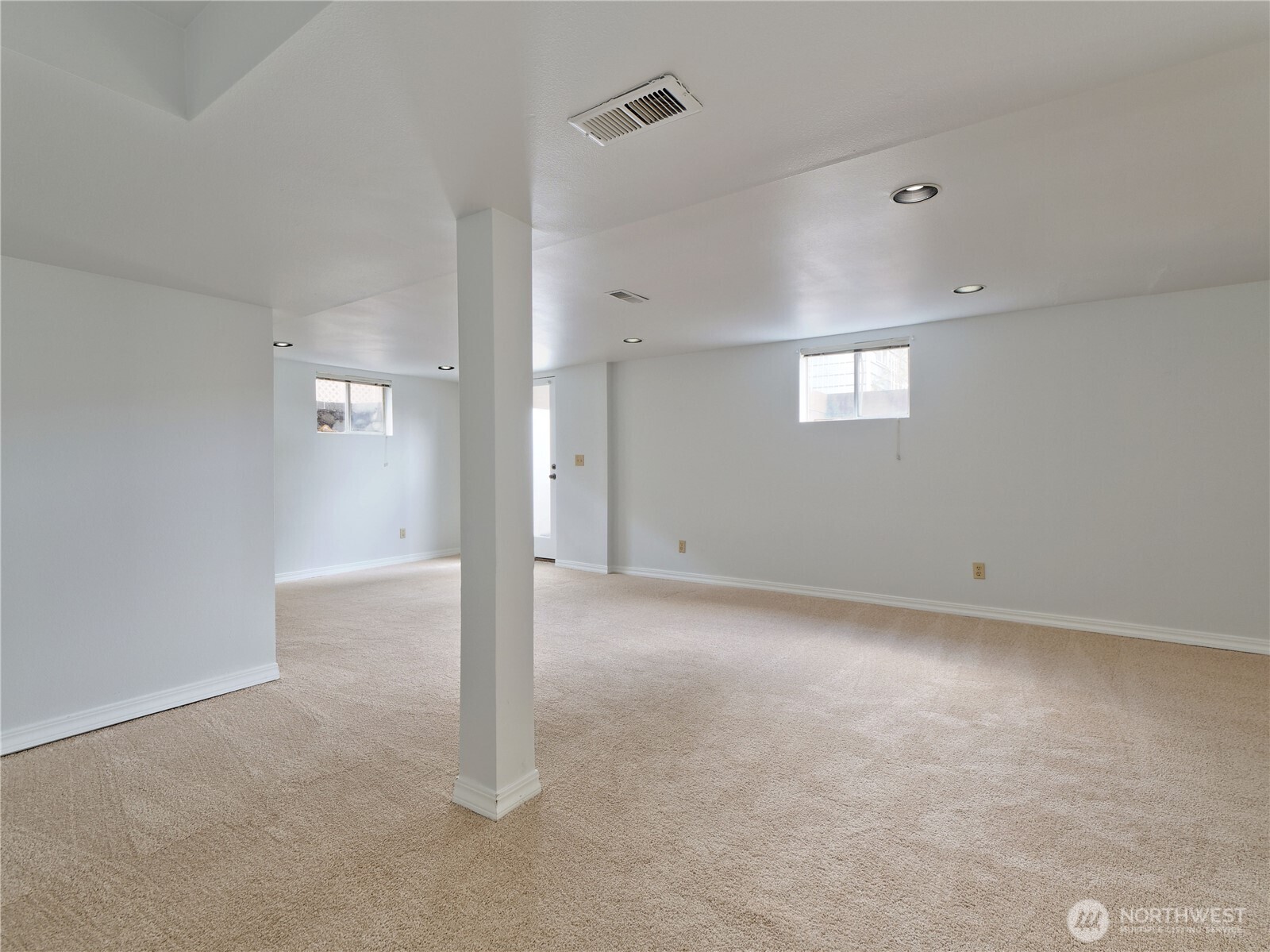 Family/multipurpose room