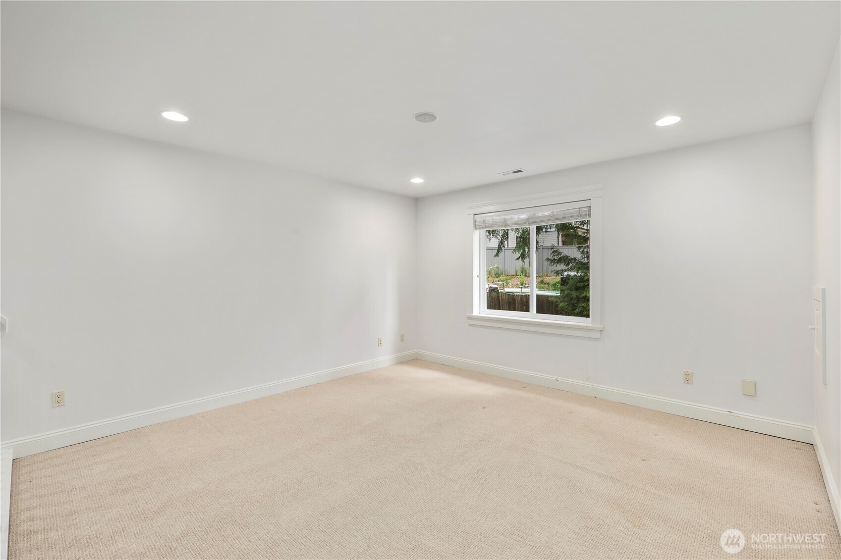Upstairs Bonus Area