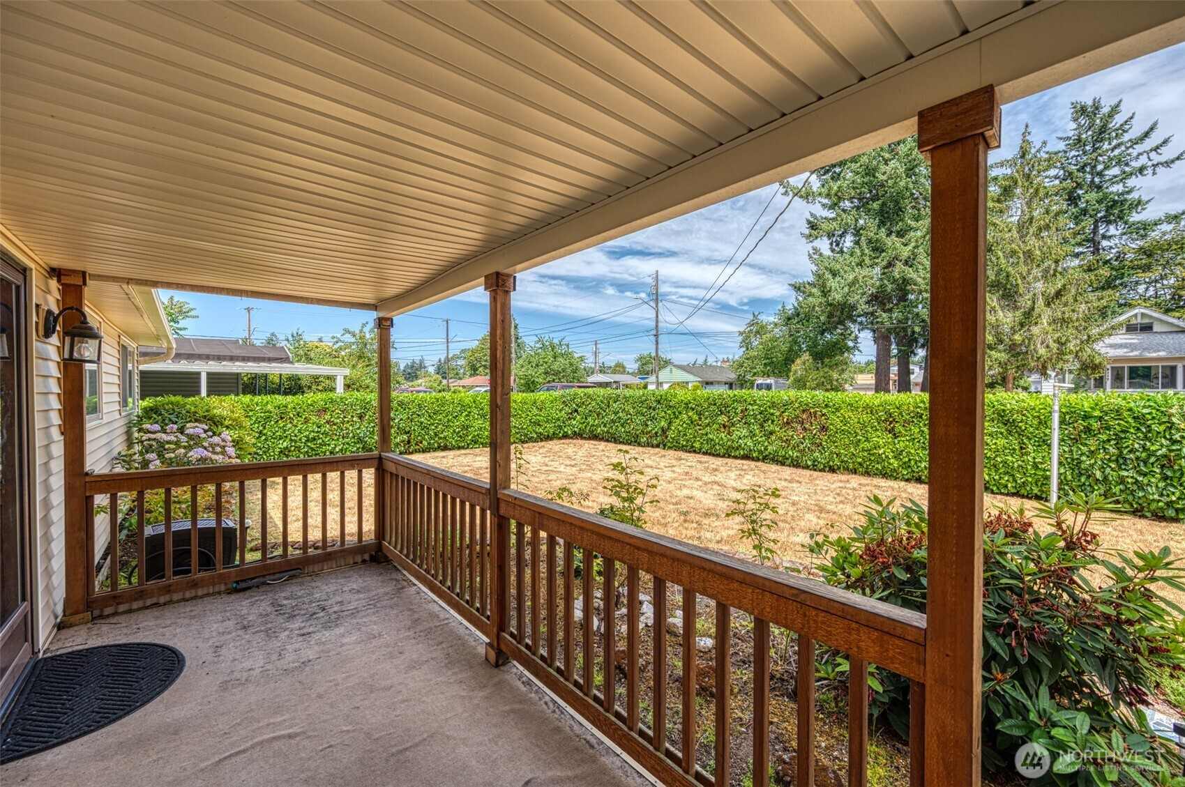Front covered porch area