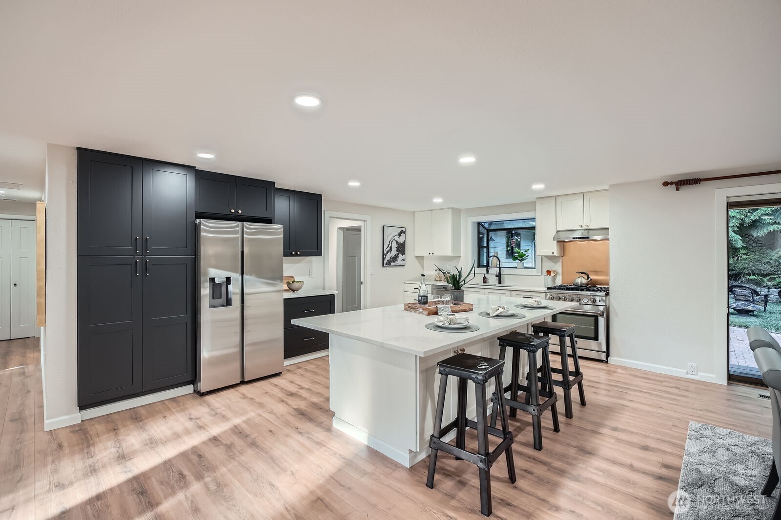 Chef's kitchen perfect for entertaining