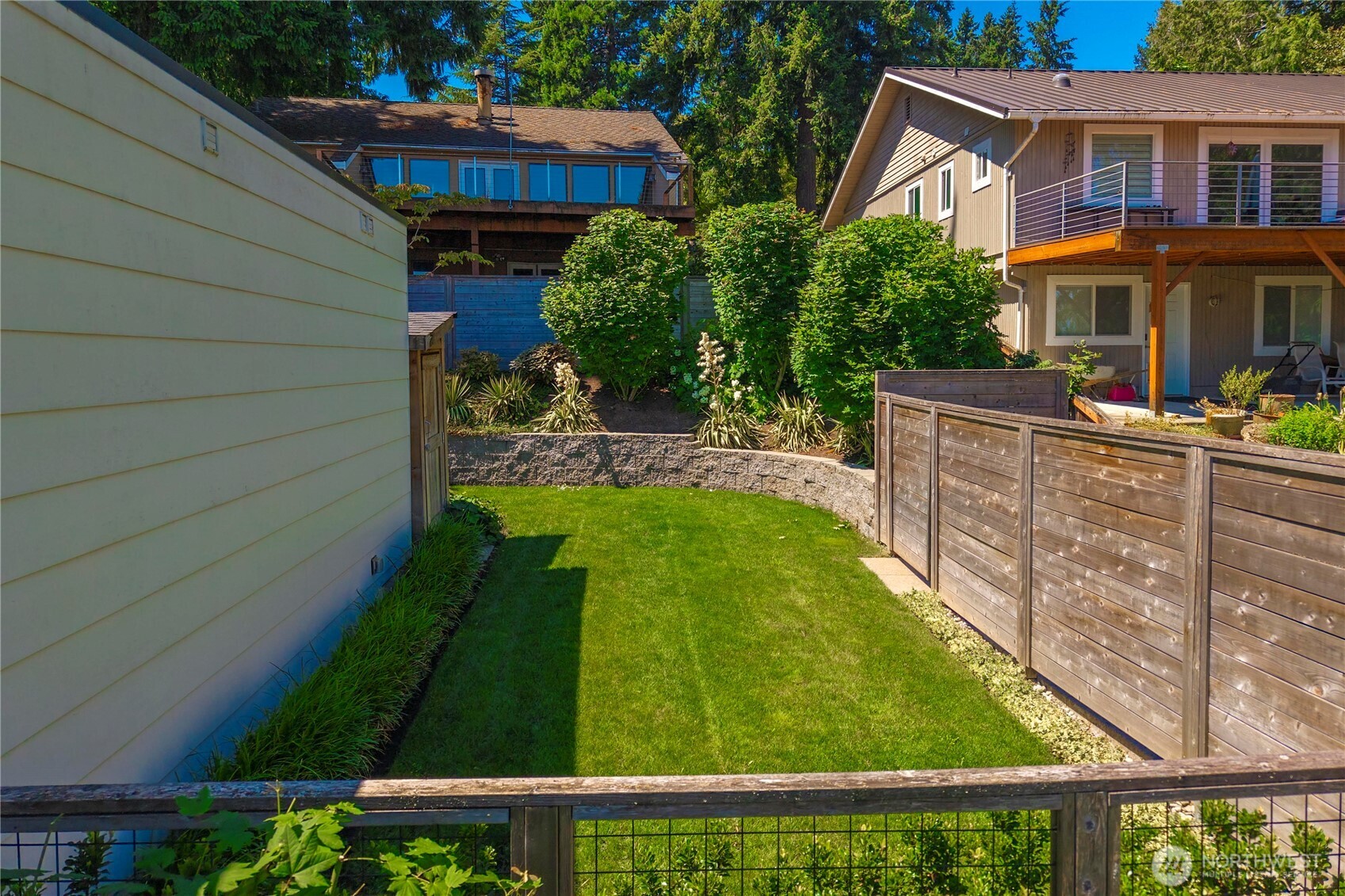 Fully fence backyard